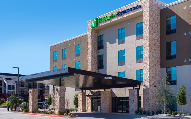 Holiday Inn Express & Suites Fort Worth West, an IHG Hotel