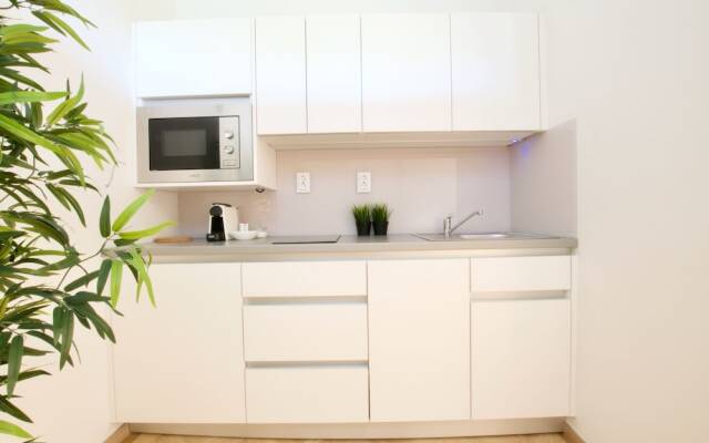 EuroPest Luxury Suites by Hi5 Apartments