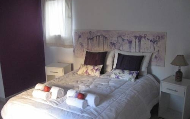 Reyna Violeta Bed & Breakfast