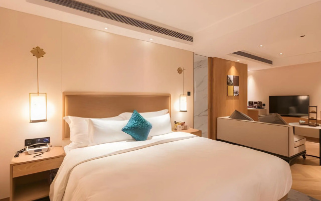 LN Hotel Five