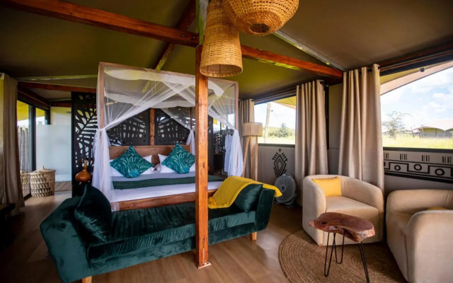 Escarpment Serengeti Luxury Camp