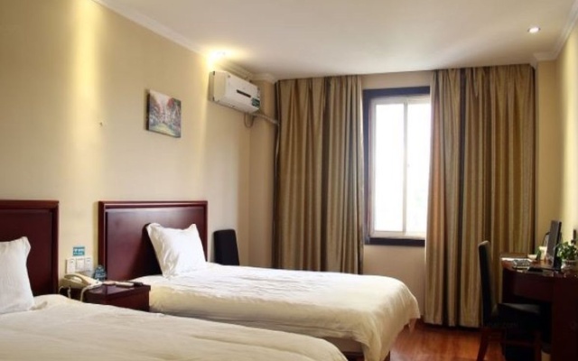 GreenTree Inn Suzhou Wujiang Zhenze Town Zhennan Road Express Hotel – Guest Rooms – Suzhou