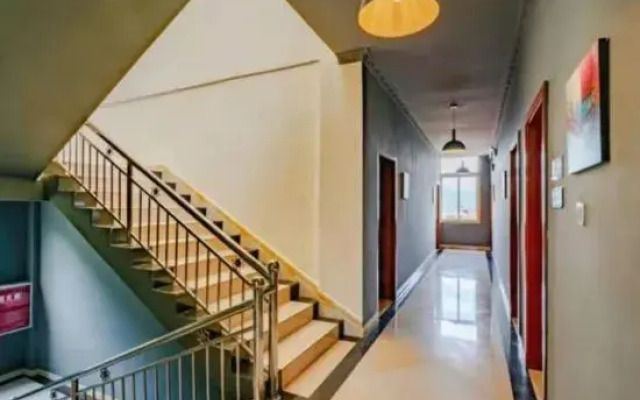 Shuangyue Hotel