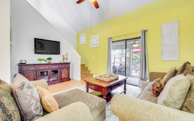Walk to Beach: Gem w/ Fenced Yard in St Augustine
