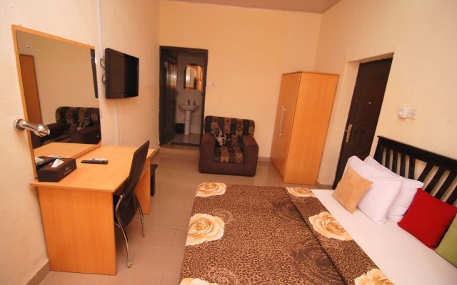 Ajoy Hotel and Suite