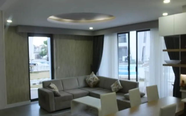 Hande Home Aparts