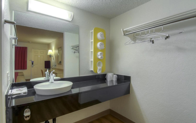 Motel 6 Rancho Mirage, CA - Palm Springs