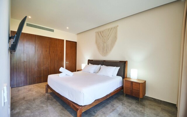 Mistiq Tulum 201F By Lockey