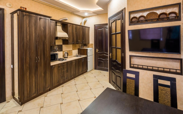 Аpartments on the square of Danylo Halytskyi