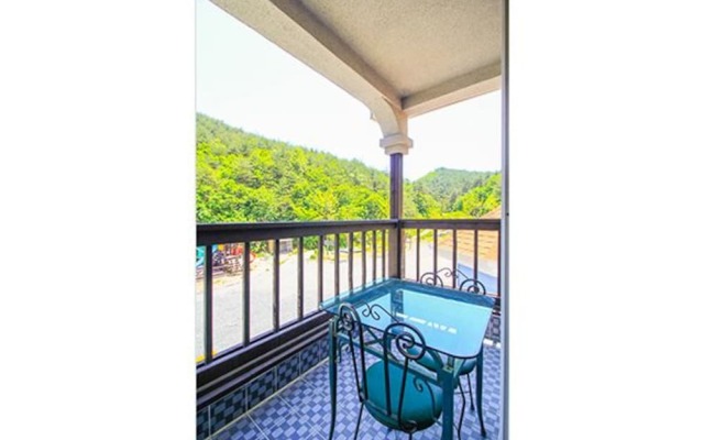 Yangyang Valentine Pension