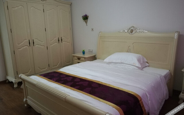 Shanhu Apartment