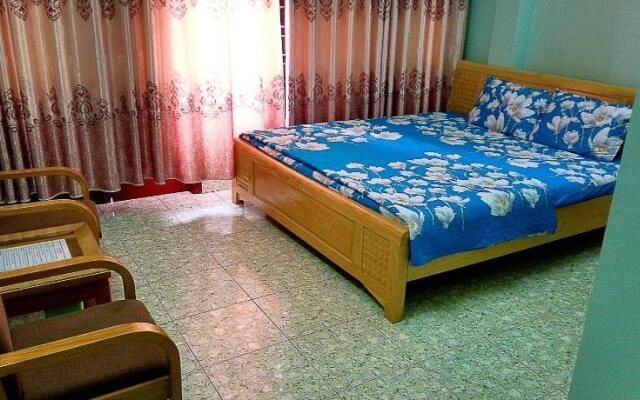 Son Ha Hotel