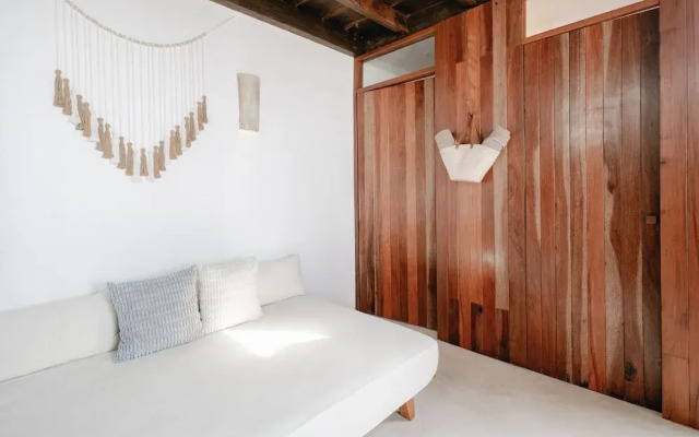 Punta Blanca Beach House