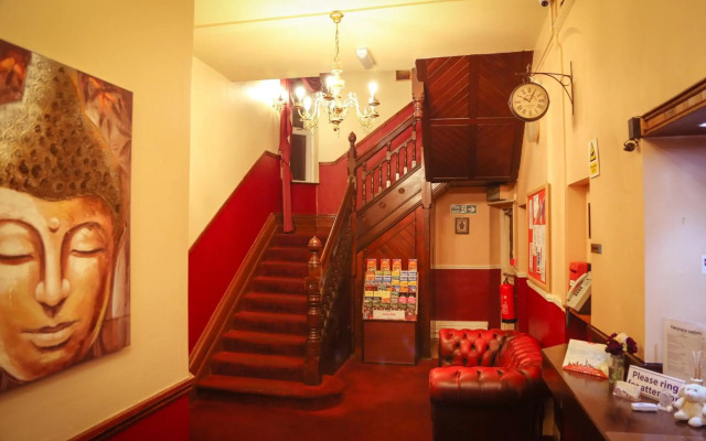 Croft Hotel