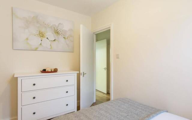 Luxton Apartments Notting Hill