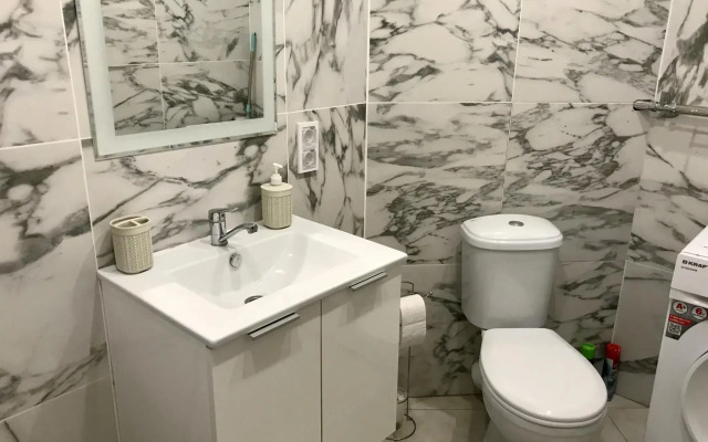 Apartments on Bystretskaya street 10k1