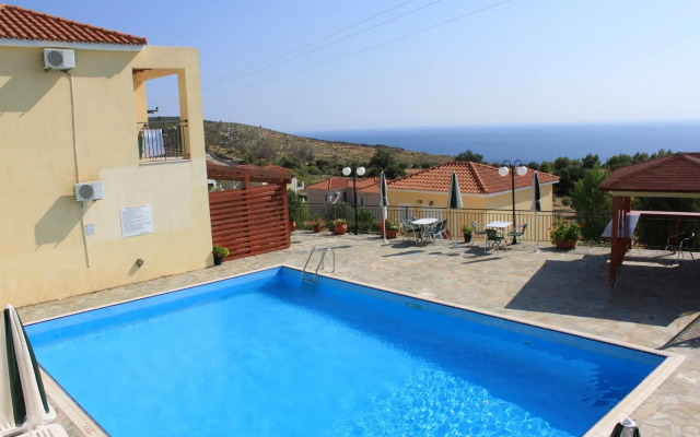 Marias Garden Apartments