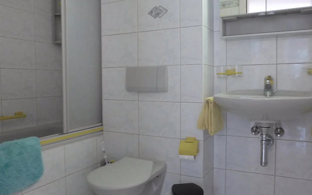 Apartment Roger Lommel 10120