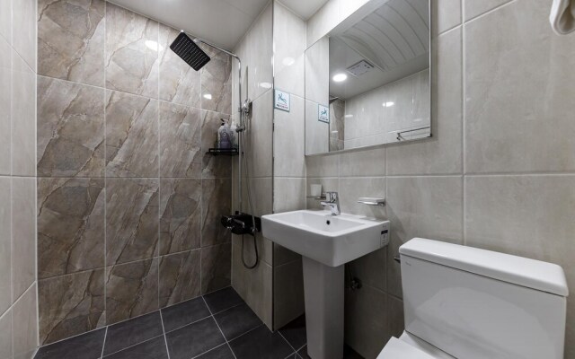 Zam Hotel