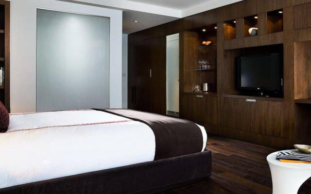 1 Hotel Toronto