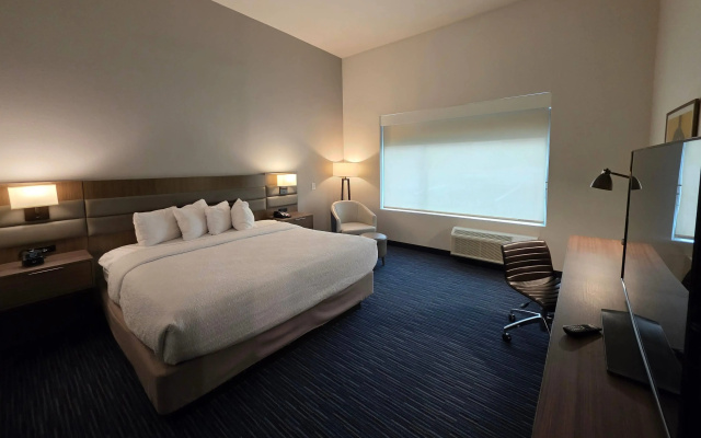 Wingate by Wyndham Austin North
