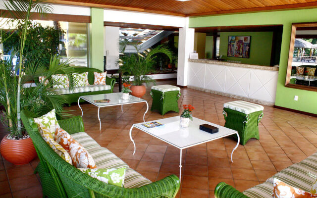 Riverside Hotel