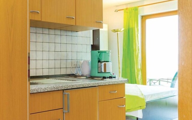 Nice Home in Crikvenica With Wifi and 1 Bedrooms