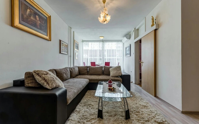 Apartment Tara