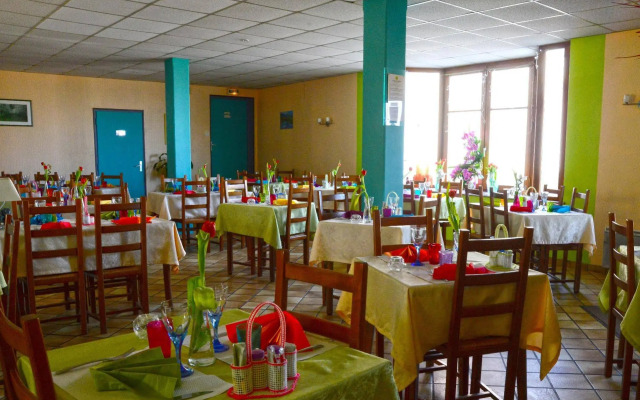 Hotel Des Cotes De Meuse