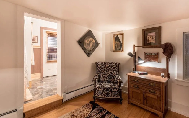 Frush Farm Bed & Breakfast