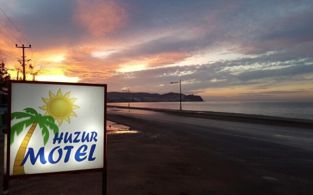Huzur Motel