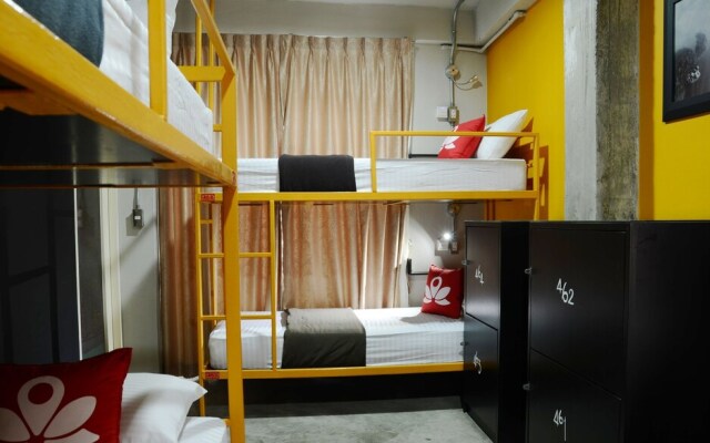 ZEN Hostel Silom 14