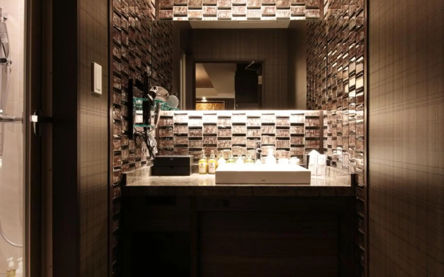 N Hotel