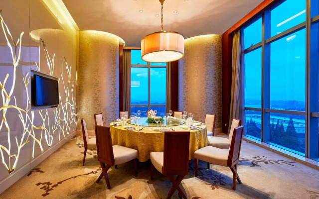 The Westin Nanjing Xuanwu Lake