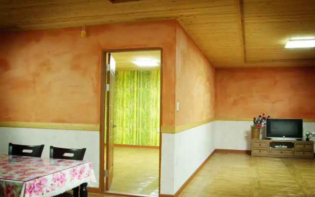 Land Scent Pension