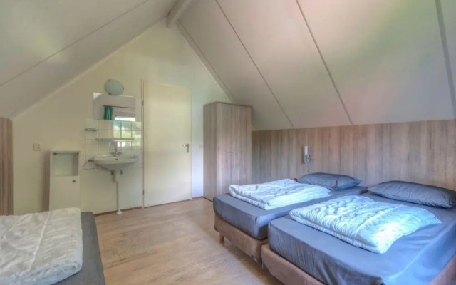 Tidy Bungalow With Microwave Near Renesse and Beach