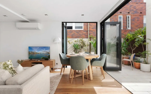 Relaxed Beachside Townhouse