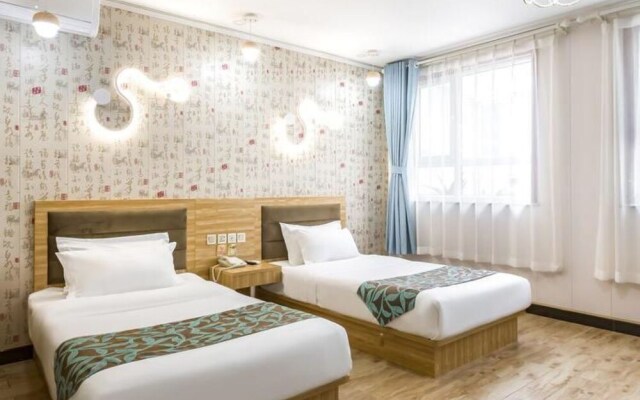 Floral Hotel The Heroes Farmyard Beijing