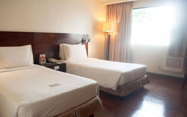 Pearl Garden Hotel