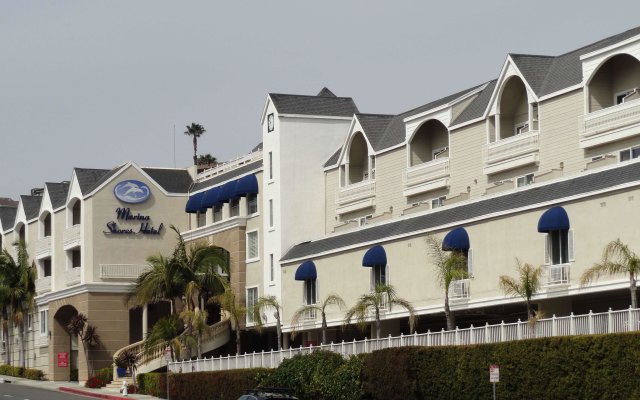 Best Western Plus Marina Shores Hotel