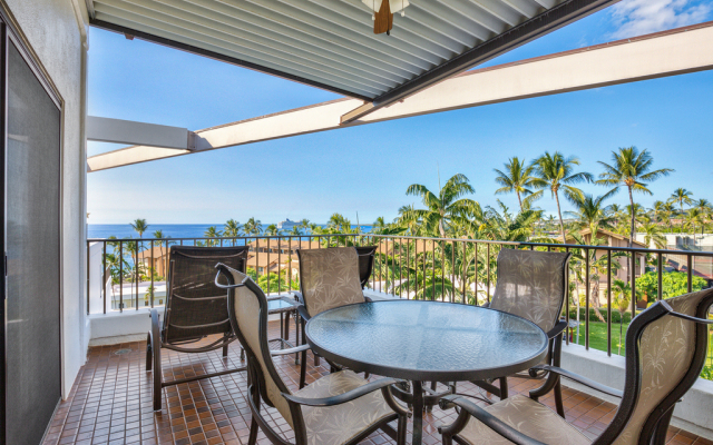 Royal Sea Cliff Kona by OUTRIGGER