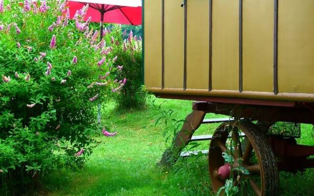 Les Roulottes de la Serve