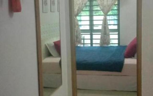 Homestay Lestari KLIA