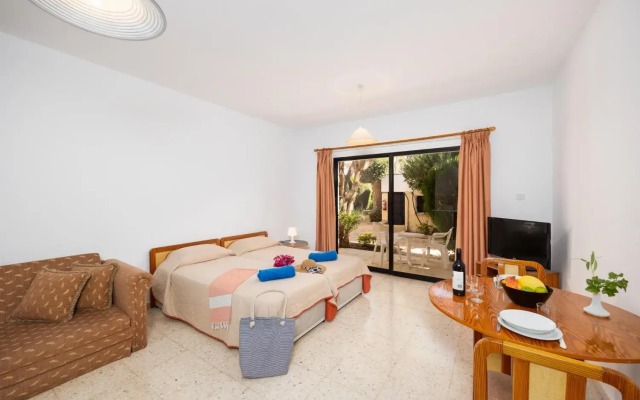 Tavros Hotel Apartments