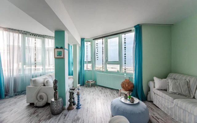 Beach Suite Sand