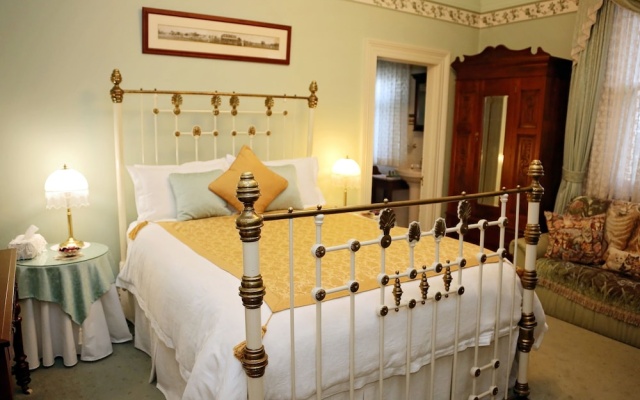 Forgandenny Bed & Breakfast – Guest Rooms – Mudgee
