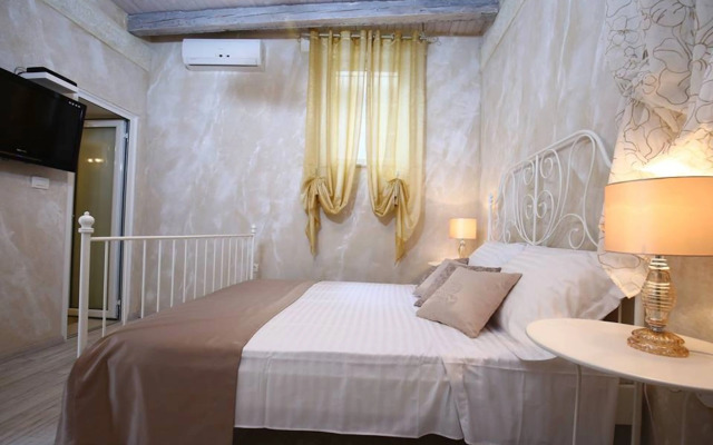 Luxury Lidija Rooms