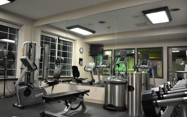 Country Inn & Suites by Radisson Kenosha - Pleasant Prairie