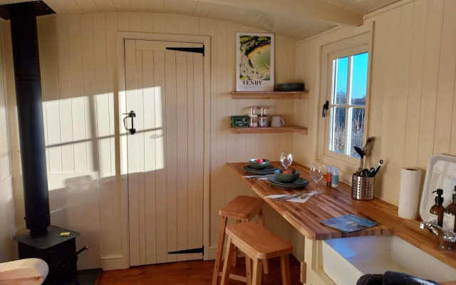 The Musterer's Hut, Outdoor Bath & Valley View