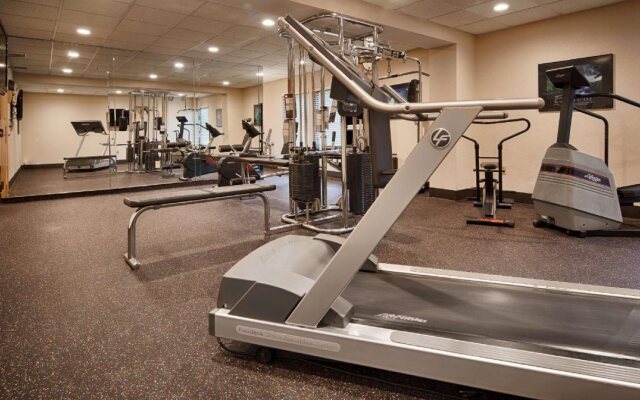 Days Inn by Wyndham Englewood Dayton Airport